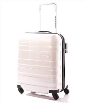 Featured image for American Tourister Reveals Special Edition Season’s Pearl for HS MV+ 15 Jan 2013