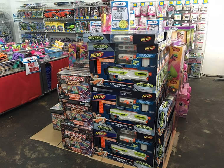 Toys "R" Us: Up to 80% OFF toy outlet sale at Tan Boon ...