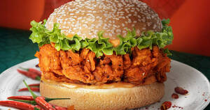 Featured image for Jollibee launches $4.50 Spicy Jolly Chicken Fillet Burger (From 17 Feb 2021)