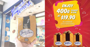 Featured image for Famous Amos S’pore is offering 400g cookies in bag for $19.90 till 30 Nov 2021