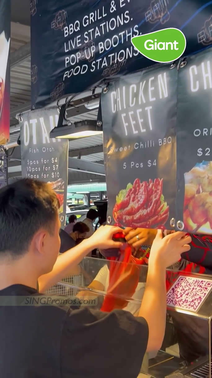 Lobang: Giant Tampines Pasar Malam till 4 Dec has durians, buttered corn, crispy chicken and more - 9