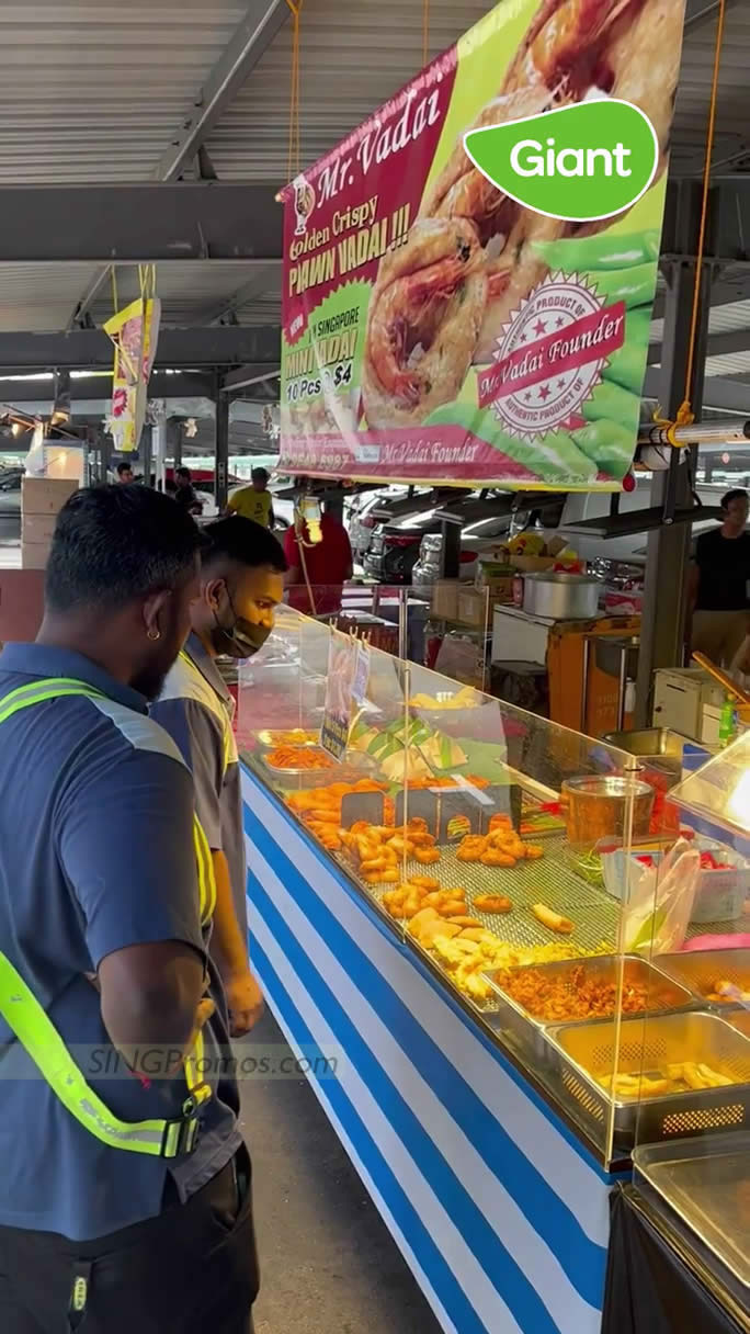 Lobang: Giant Tampines Pasar Malam till 4 Dec has durians, buttered corn, crispy chicken and more - 13