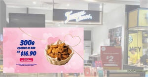 Featured image for Famous Amos S’pore is offering 300g cookies in bag for $16.90 till 28 Feb 2023