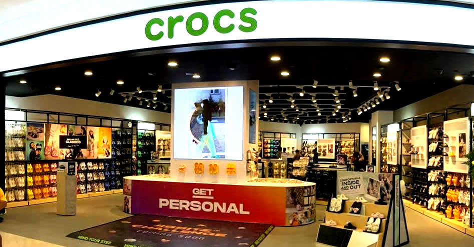 Featured image for Crocs S'pore offers 50% Off 2nd Pair + Extra 50% Off Jibbitz™ (*Select Styles) online till 9 Sep 2023